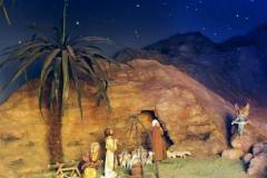 Presepe-1996-I-pastori-vanno-alla-grotta4