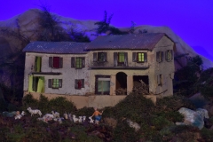 Presepe-2024-Uno-di-noi-e-Dio-lEmanuele-33